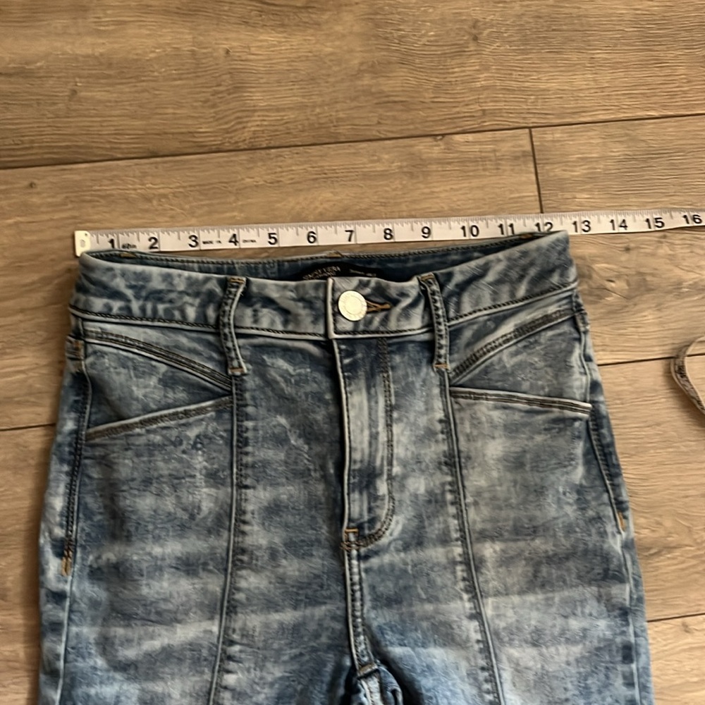 Simply Vera’s Women's Light Blue Jeans - Picture 7 of 14